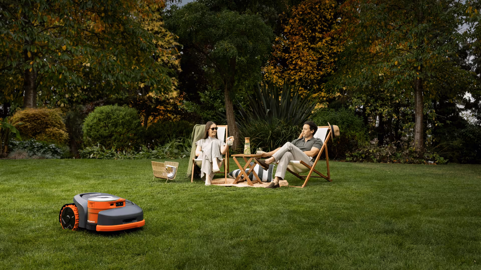 Segway Navimow H210E | 1000 m² | Base Camp Starter Set 1 Querformat 22