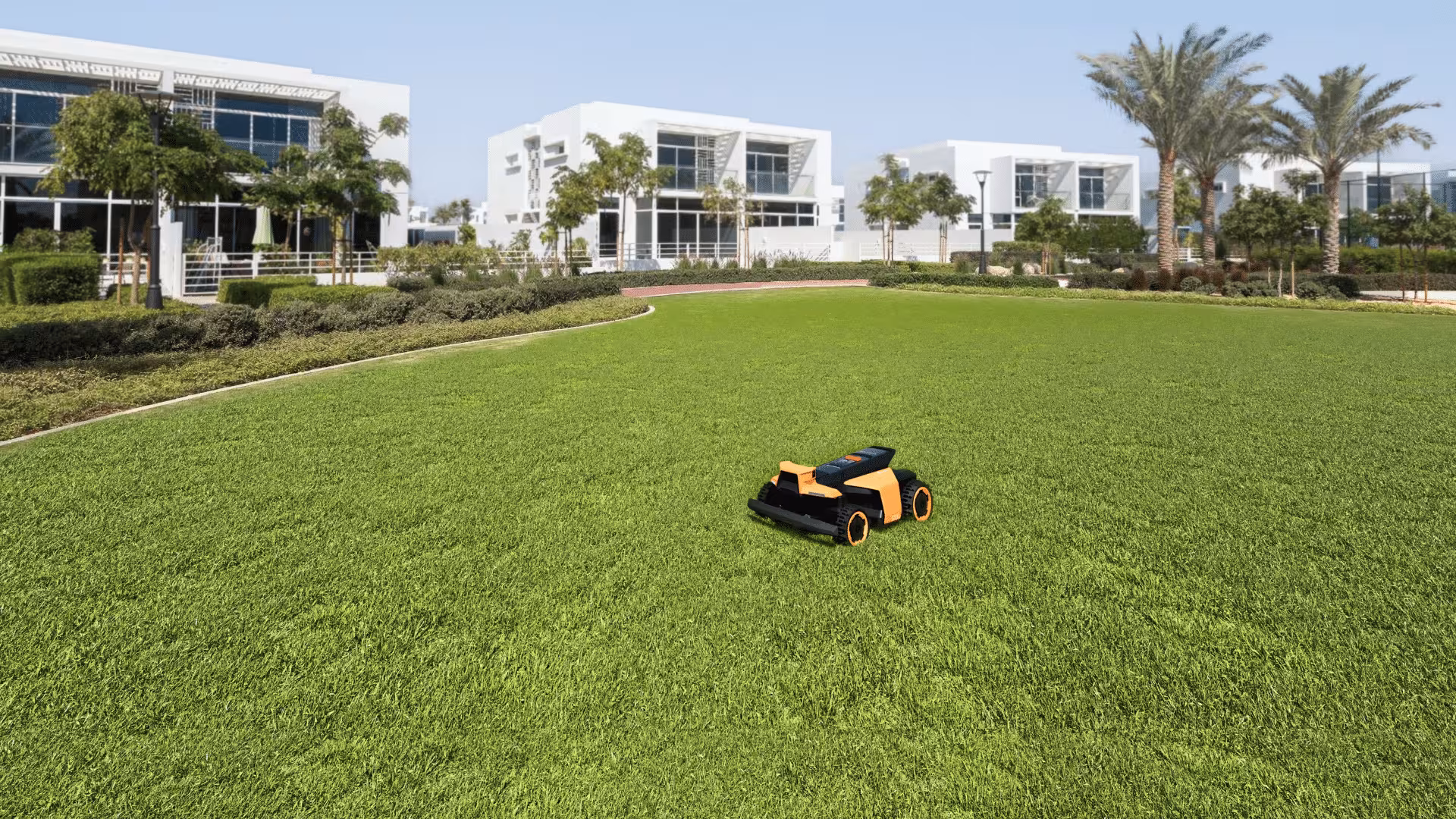 Segway Navimow Terranox | 24000 m² | Base Camp Starter Set 2 Querformat 39